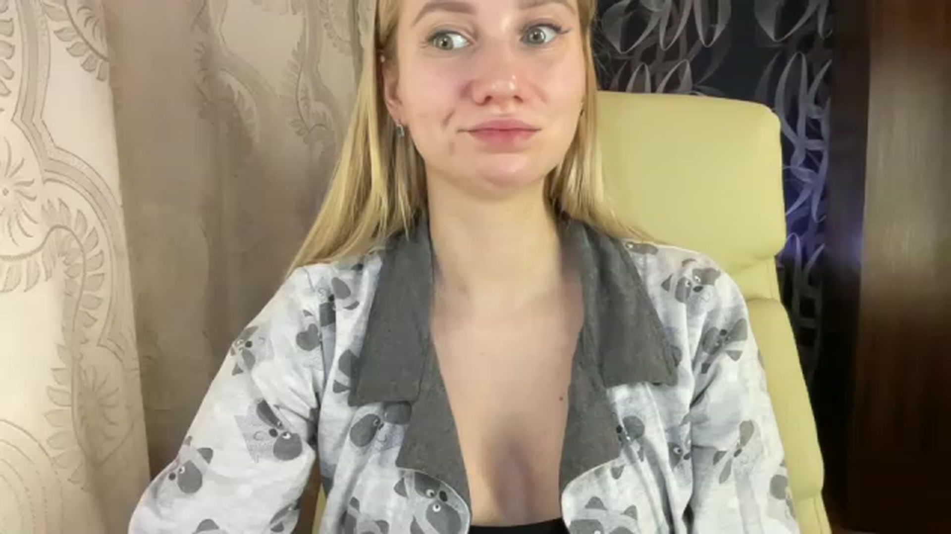 Miss_Sylvia video thumbnail