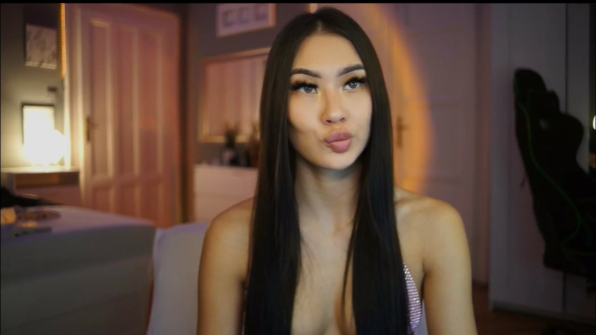 SimpleMai video thumbnail