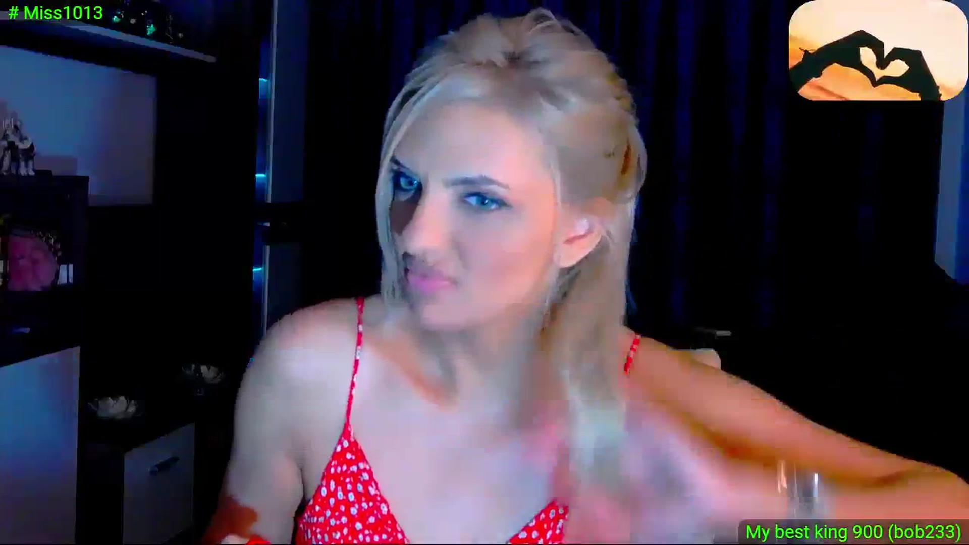SunnyQueen video thumbnail