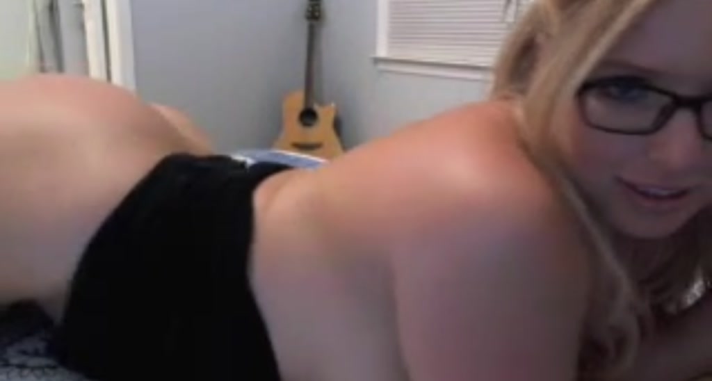 Ariya_ video thumbnail