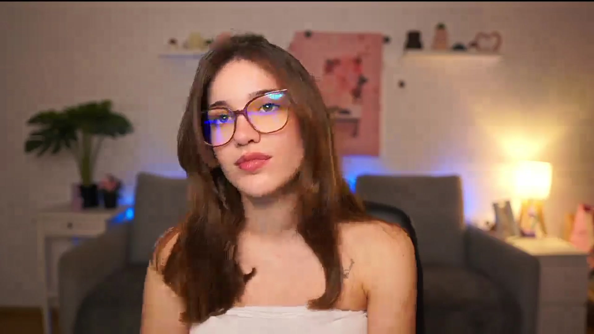 Kissiecat video thumbnail