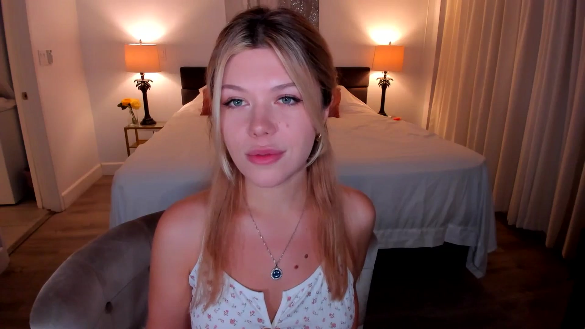 Just_Vi video thumbnail