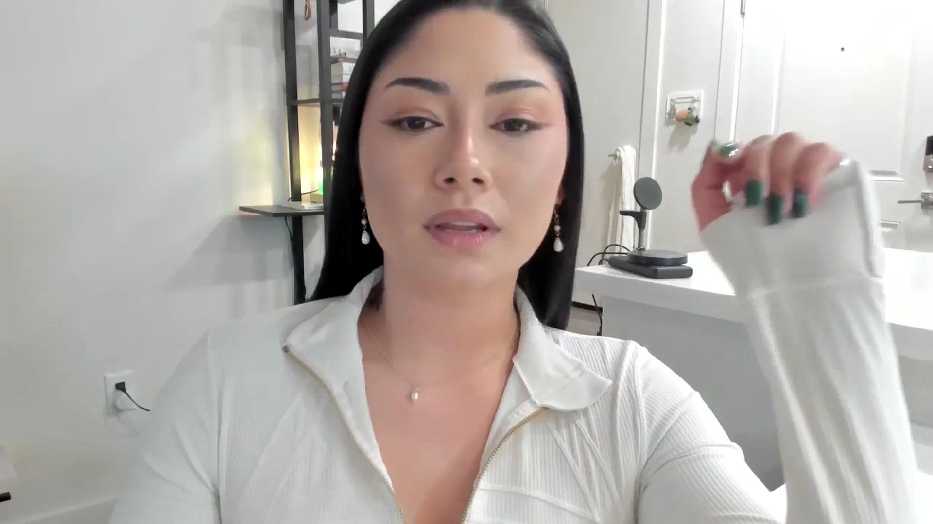 YourGoddessLu video thumbnail
