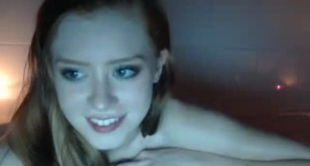 LunaRoux video thumbnail