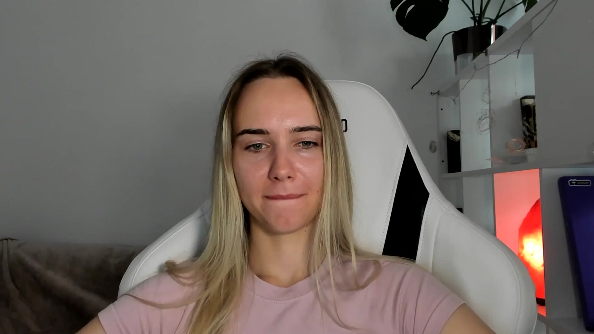 OhAlisa video thumbnail