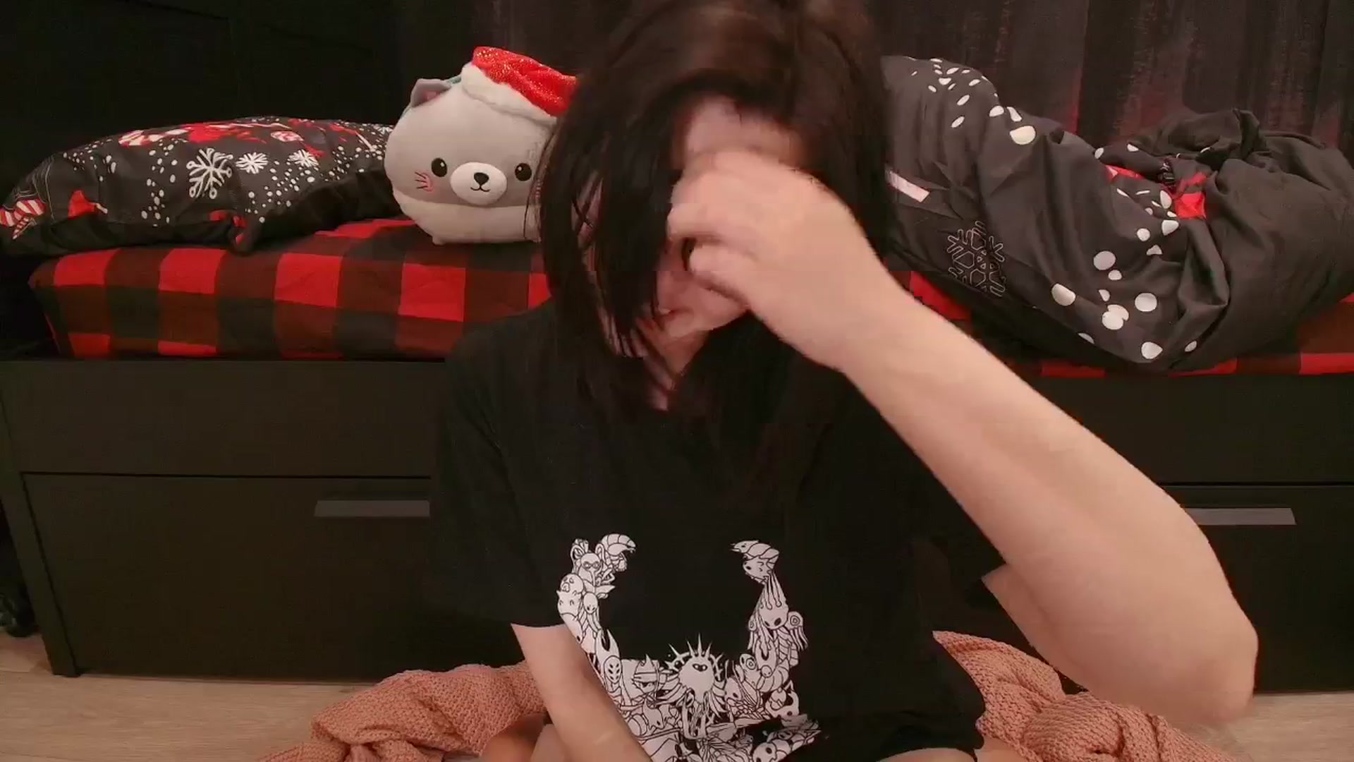 kriskringle video thumbnail