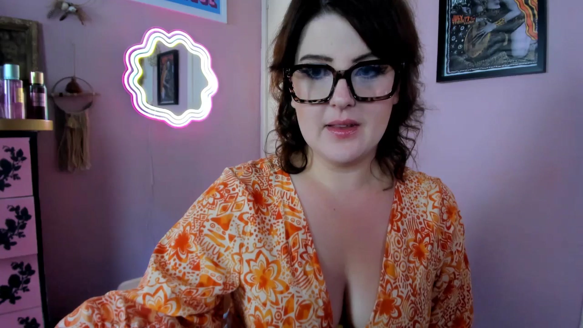 MissMimiRose video thumbnail