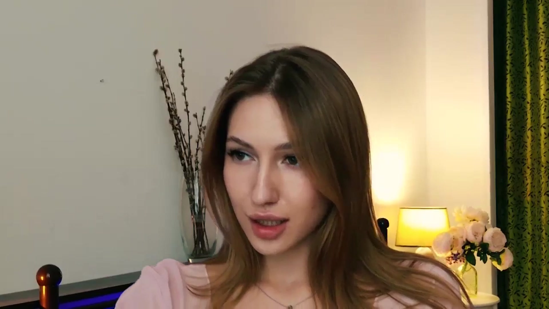 LovelyGin video thumbnail