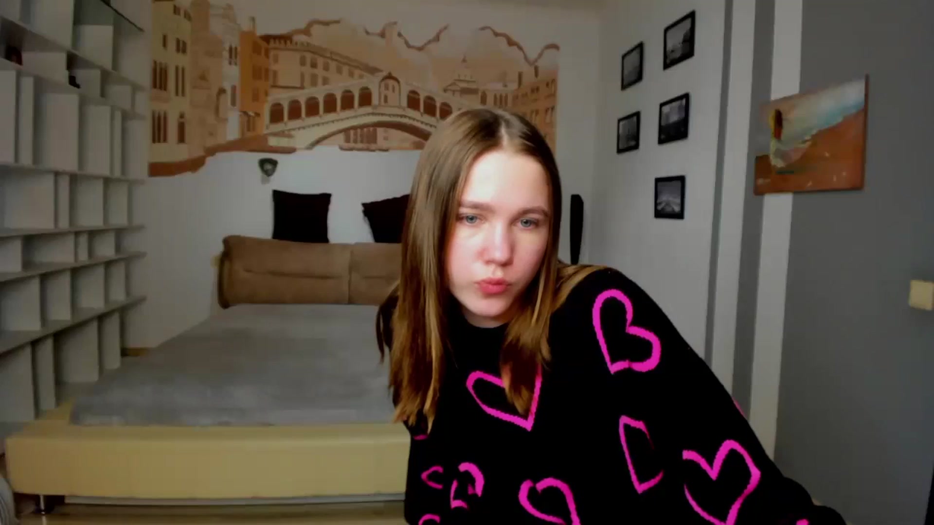 Kate_Lewiss video thumbnail