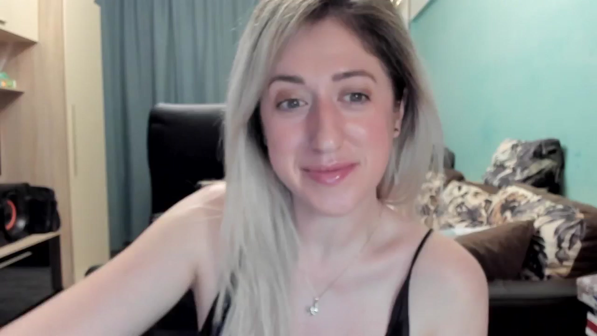 SweetDelia_ video thumbnail