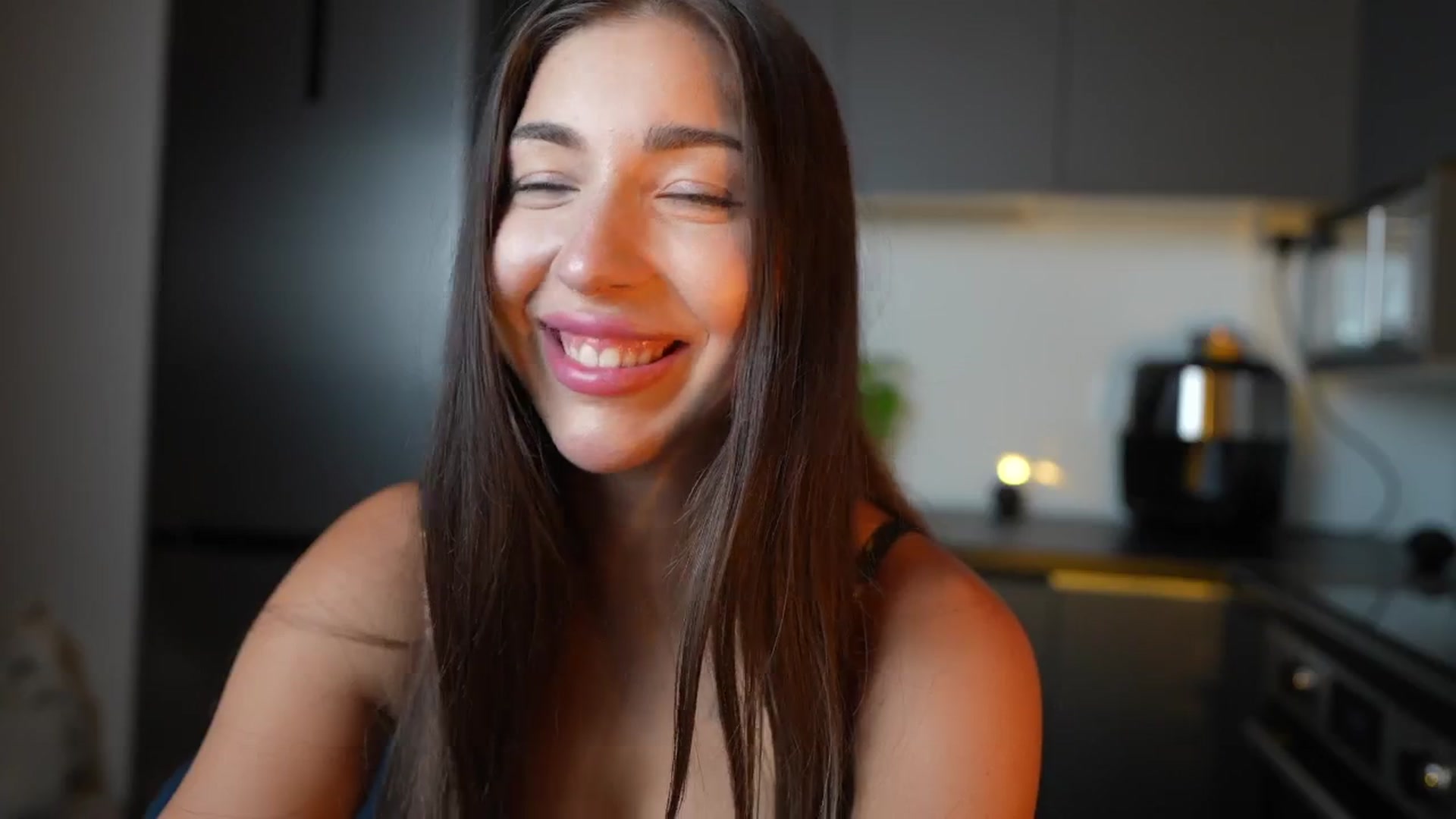 JESSICAA video thumbnail