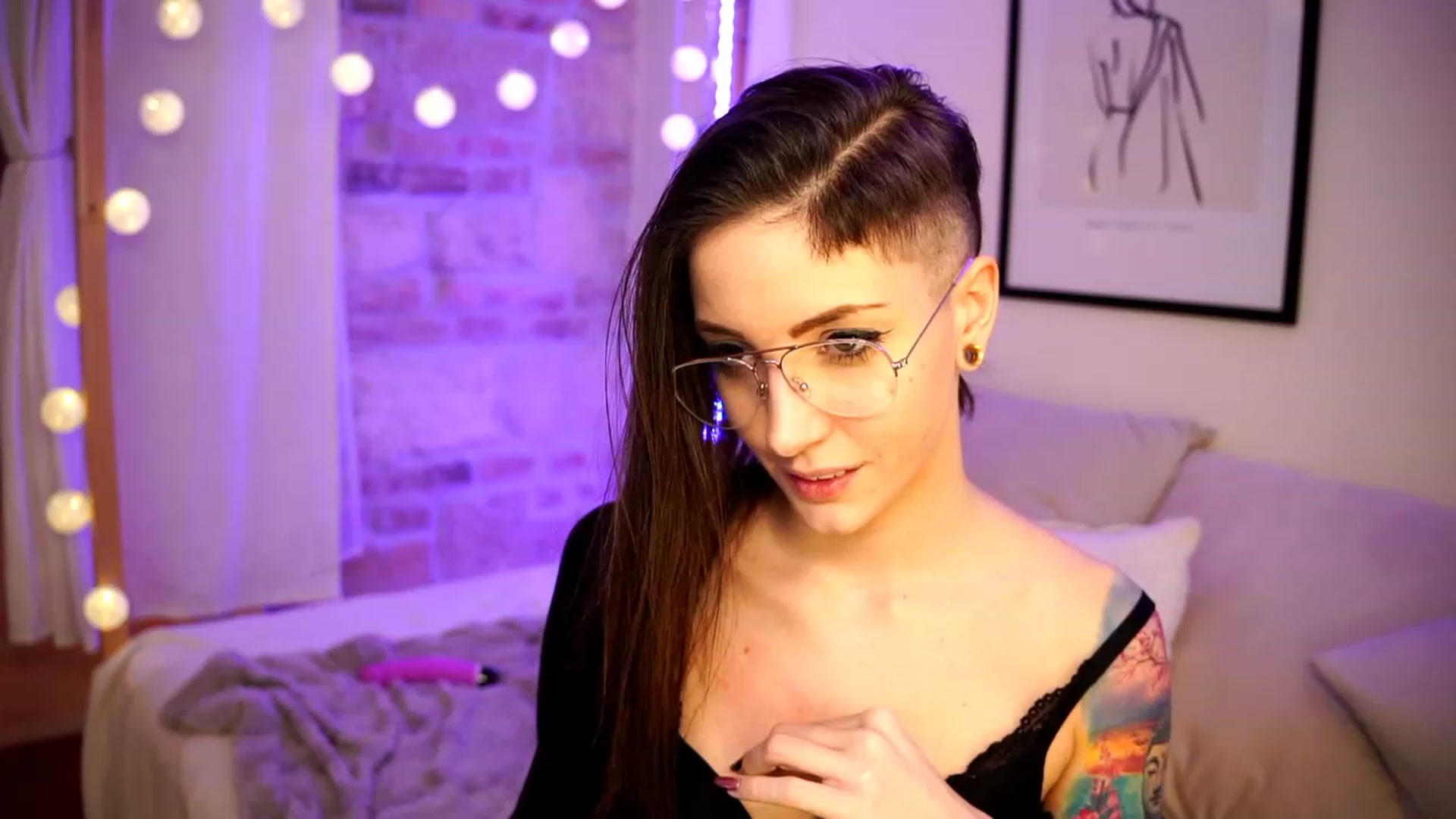 Kend_dall video thumbnail