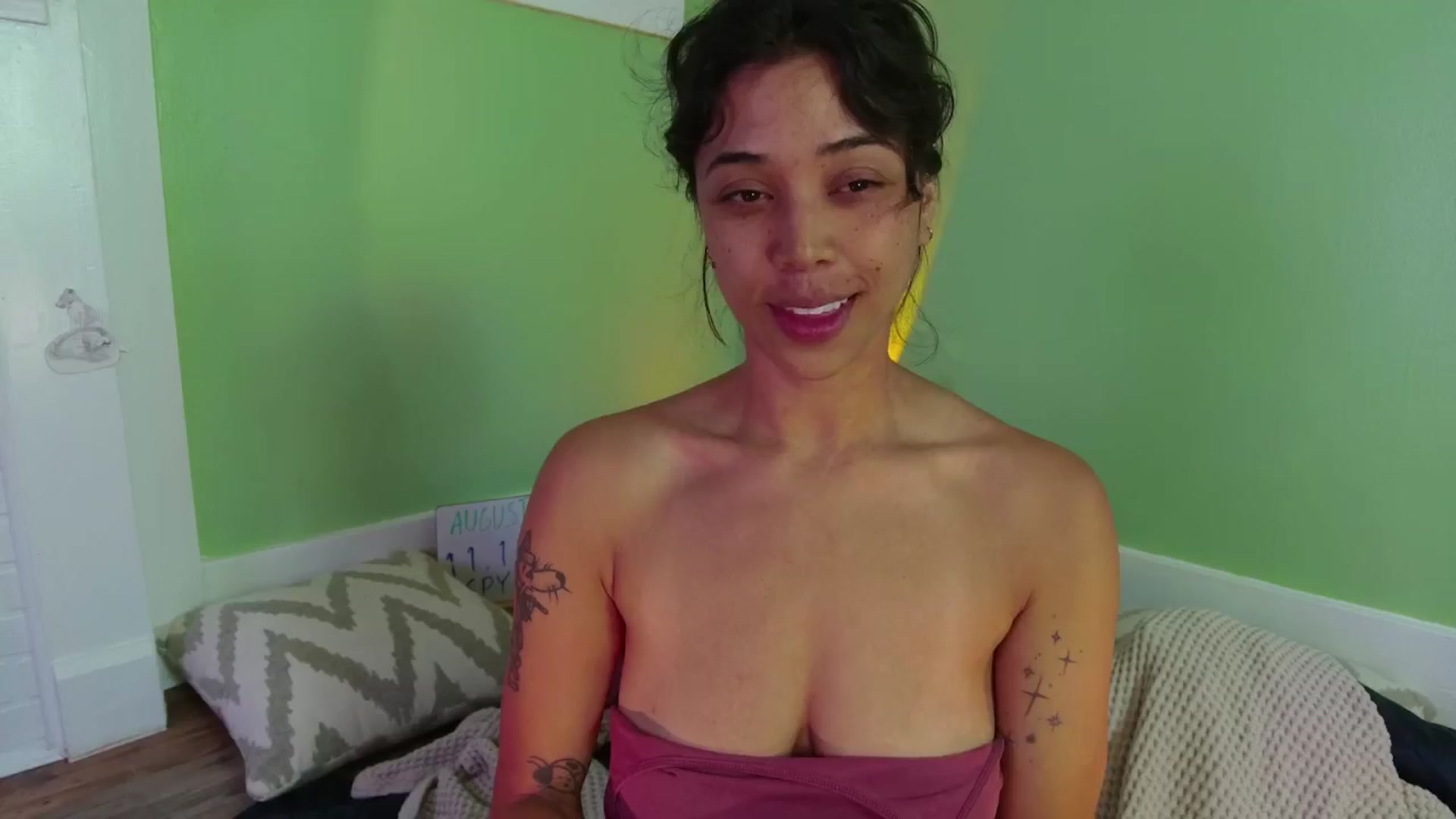 KissingHigh video thumbnail