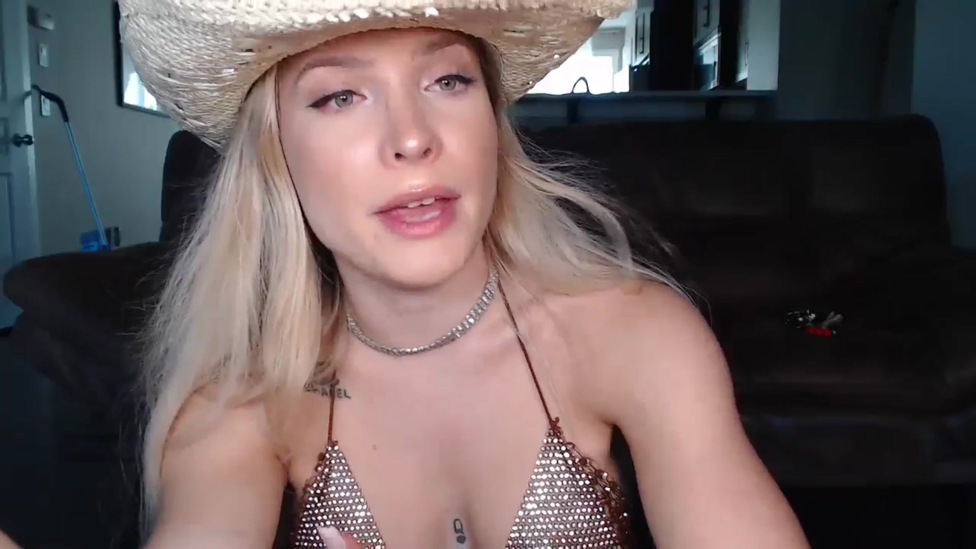 AlexisWildest video thumbnail
