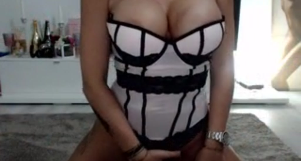 SassyAli_ video thumbnail