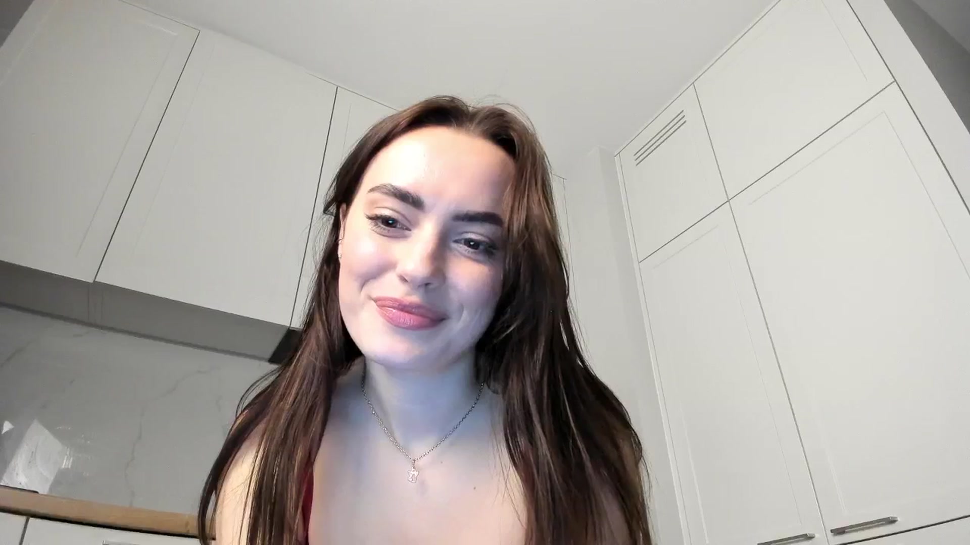 Hellenhottie video thumbnail