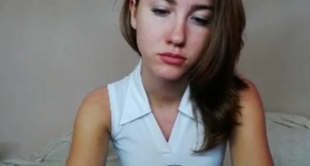 Ellie_18_ video thumbnail
