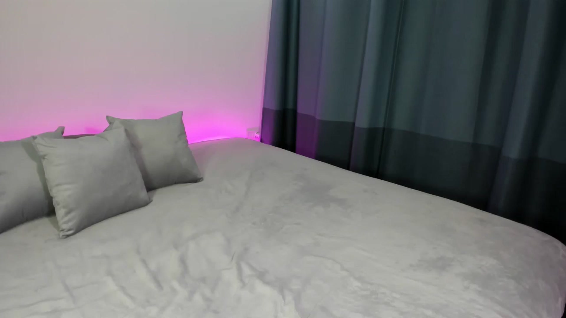 miss_crystal_ video thumbnail