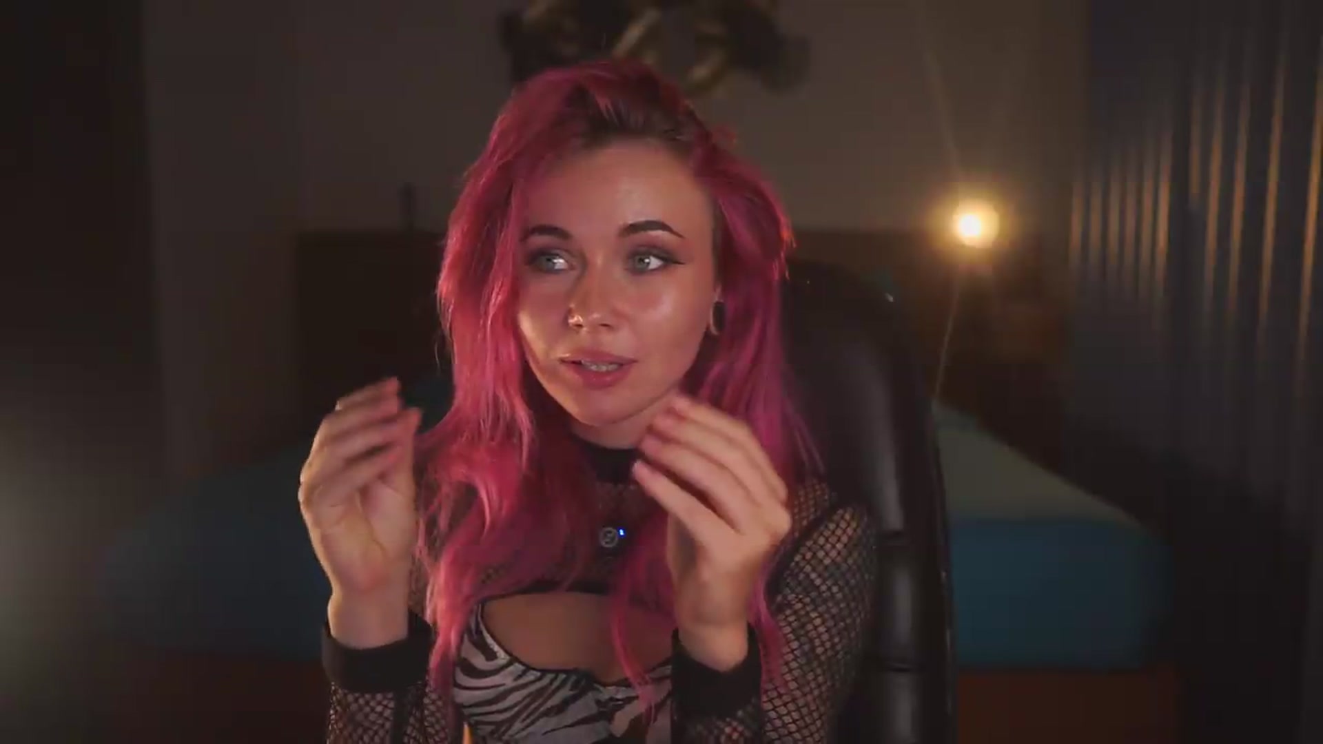 Sarah_Pink video thumbnail
