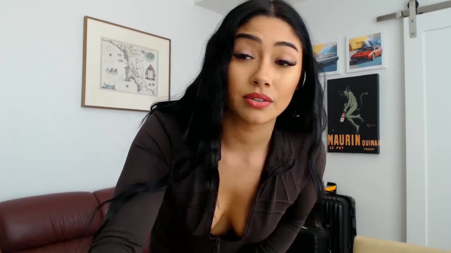 YourGoddessLu video thumbnail