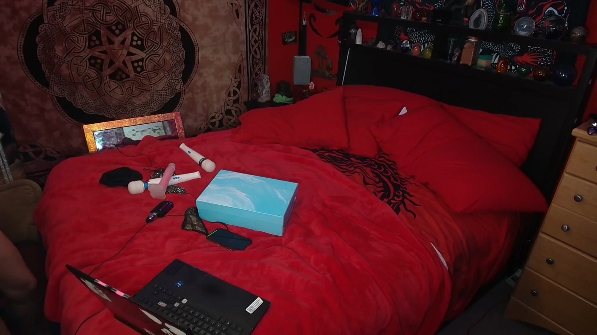 HollyHanna video thumbnail