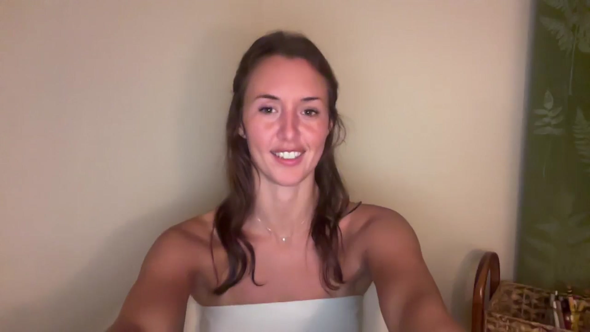SarahBttrfly video thumbnail