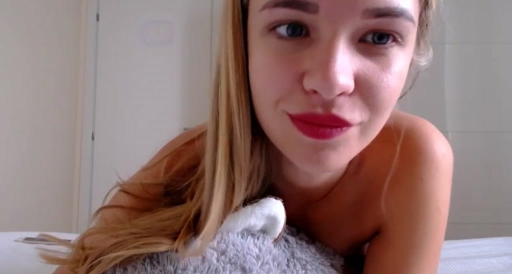 CuteDoll1995 video thumbnail