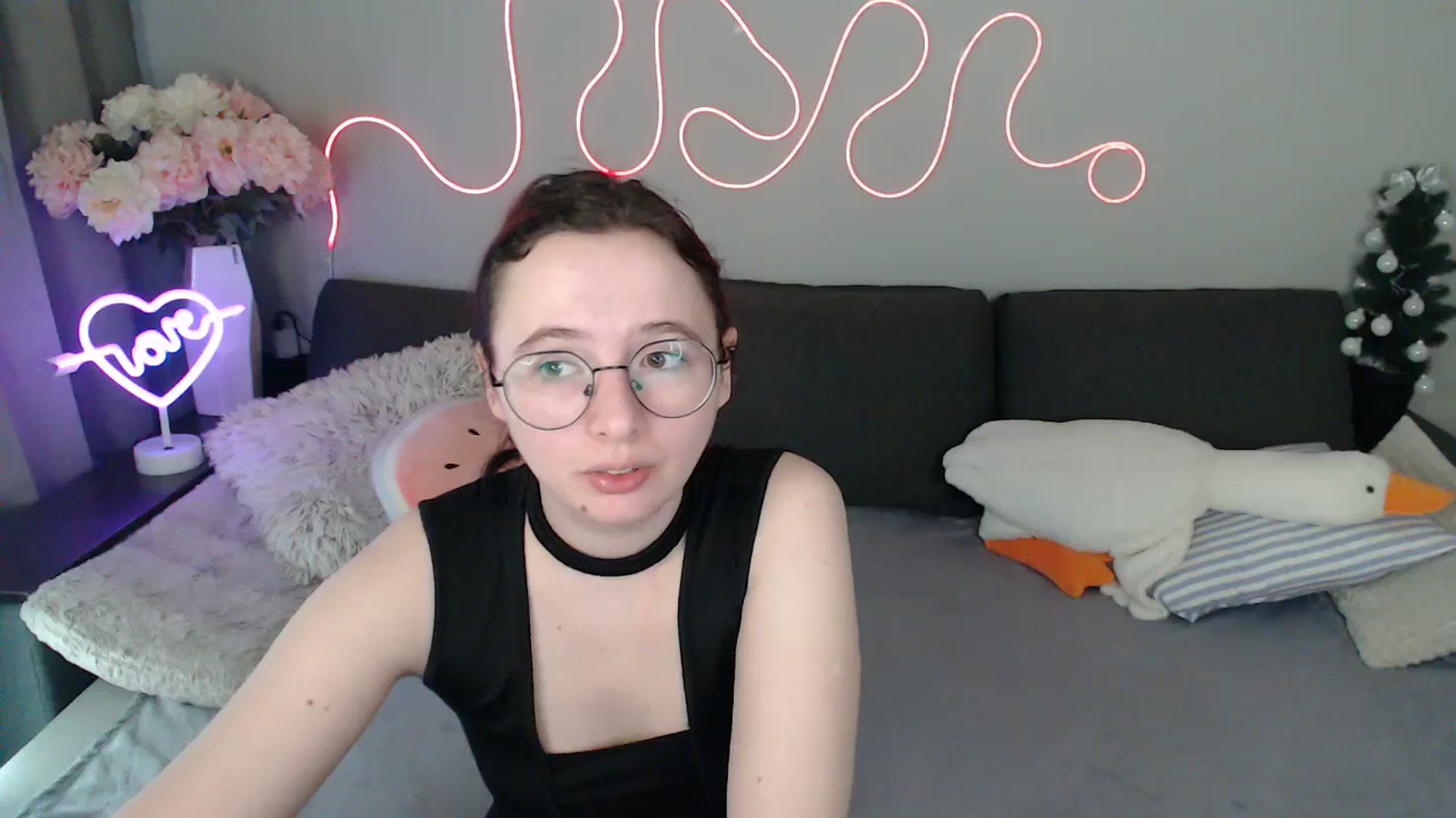 Mini_Diva video thumbnail