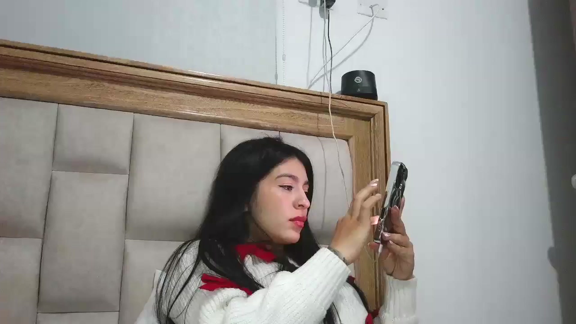 yesicat video thumbnail