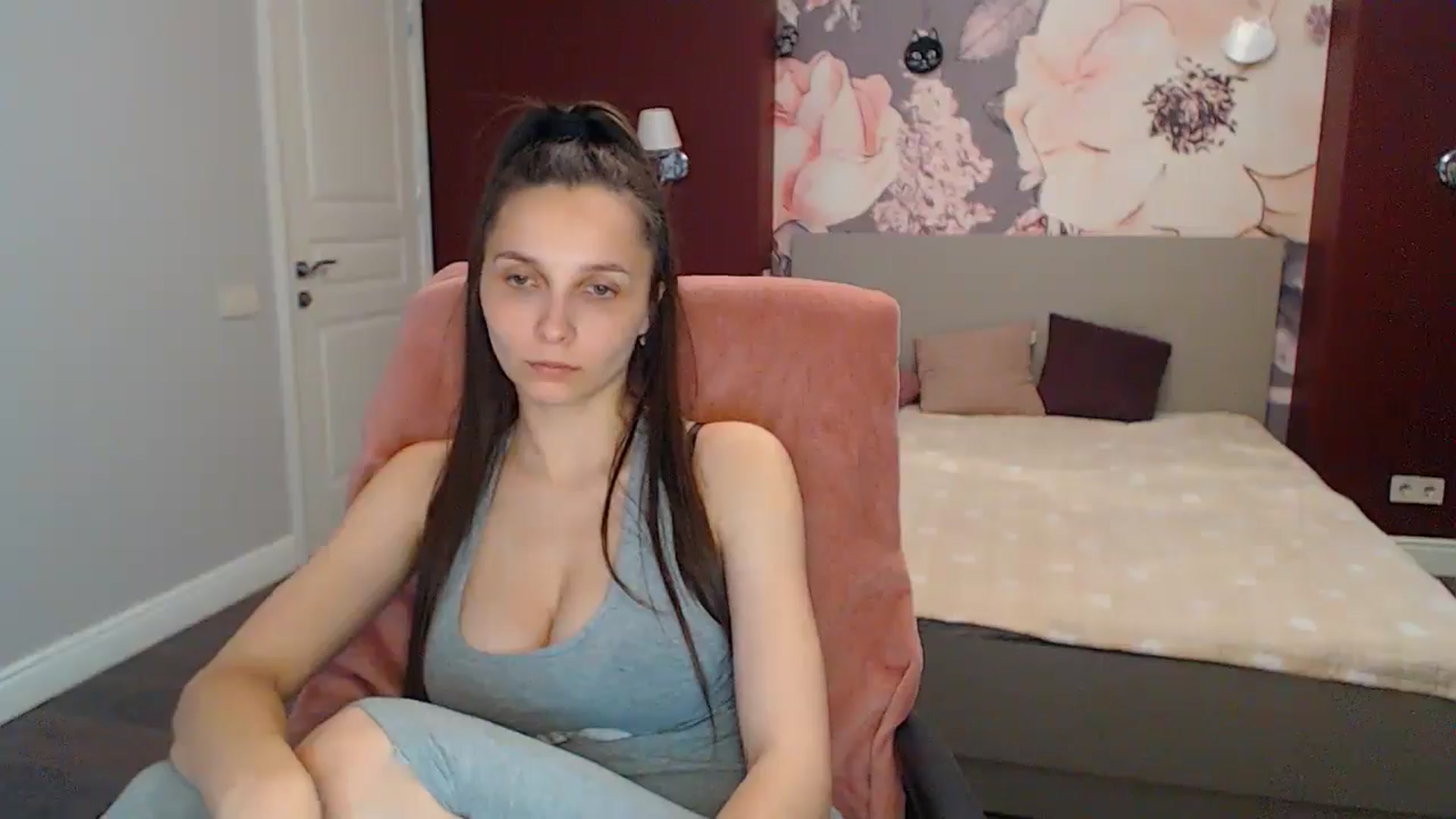 Karina_Mils video thumbnail