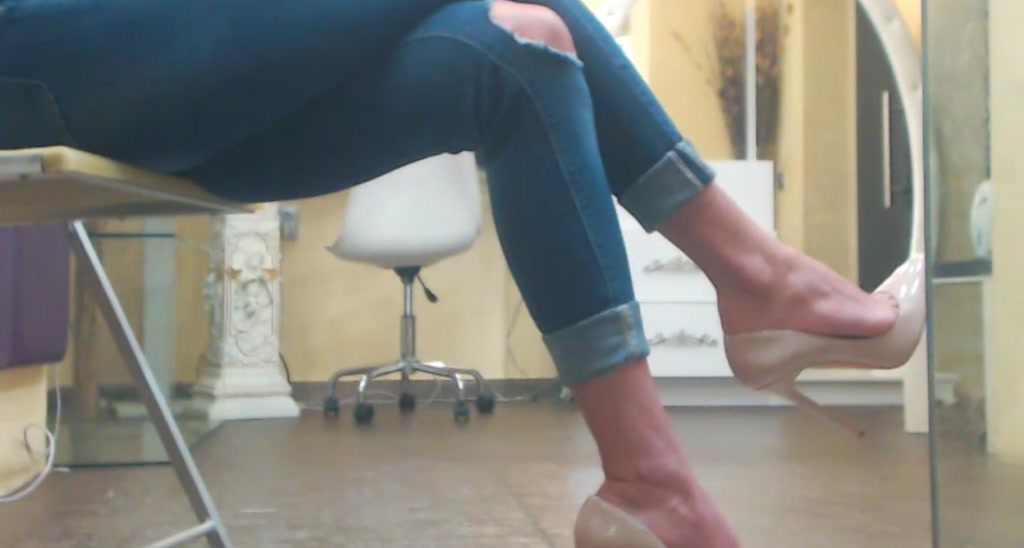 legsdlight video thumbnail