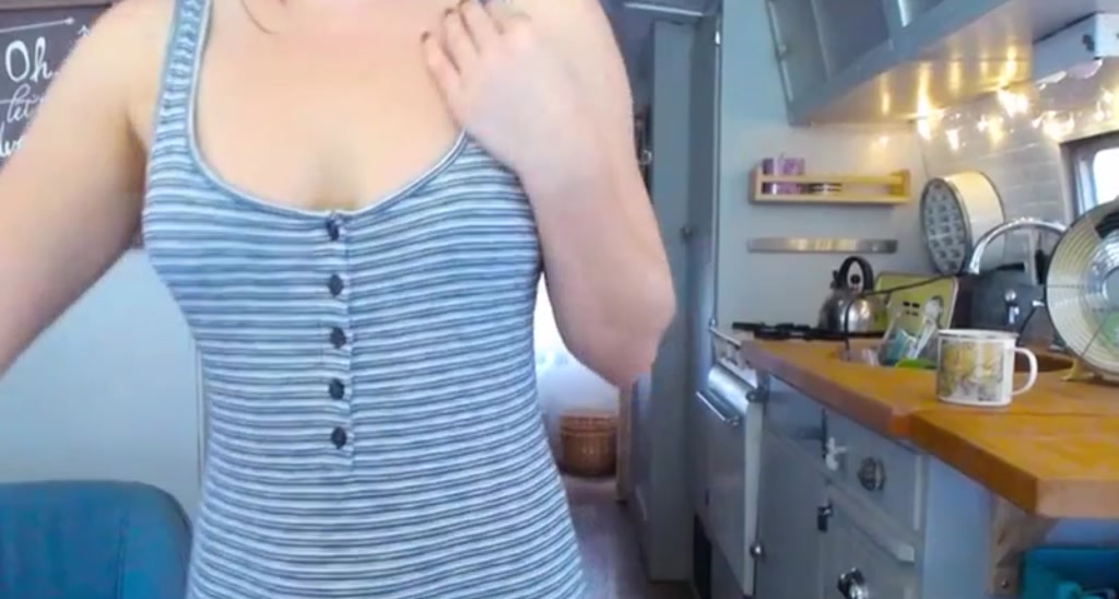 HollieCakes video thumbnail