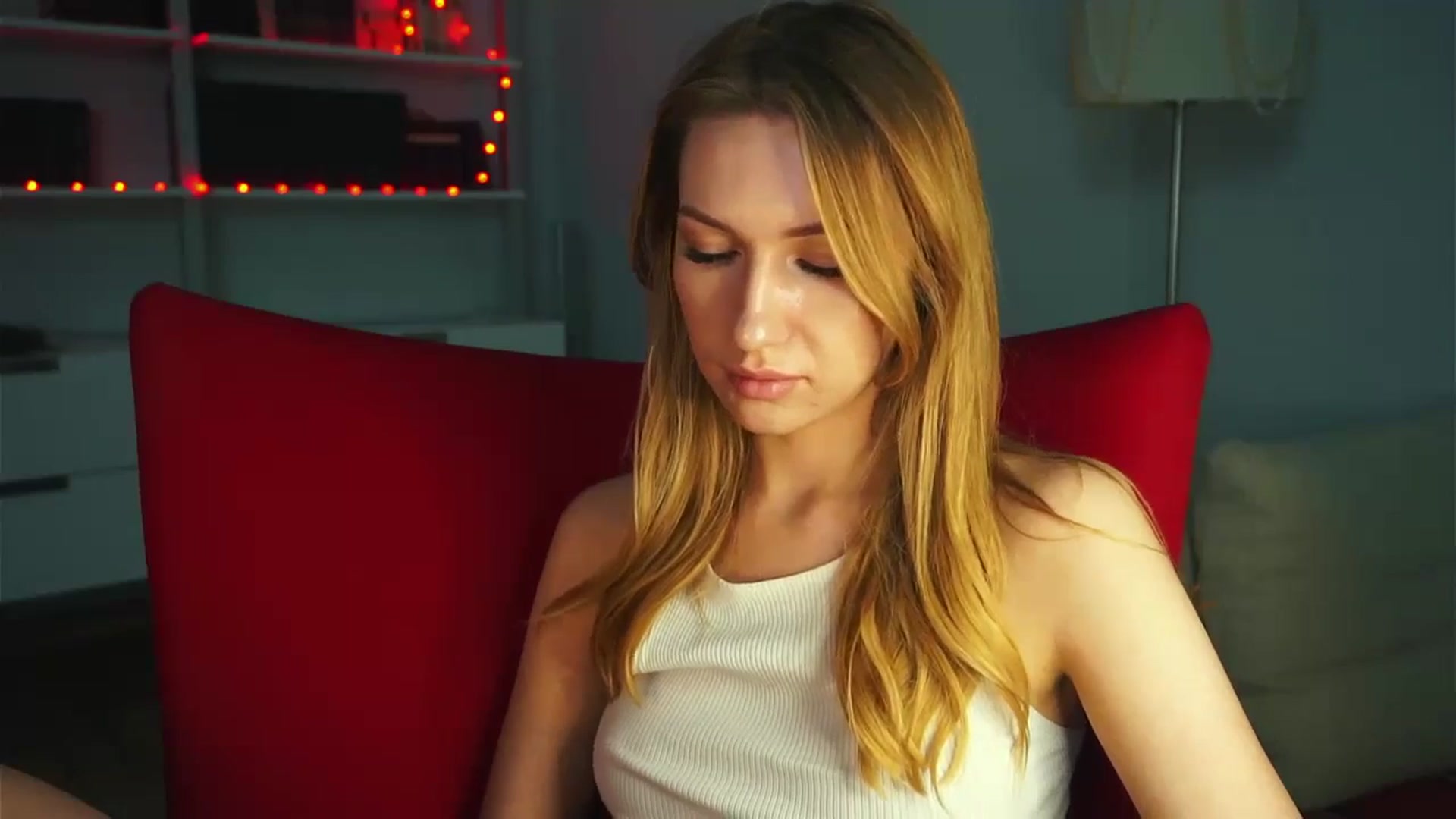 LovelyGin video thumbnail