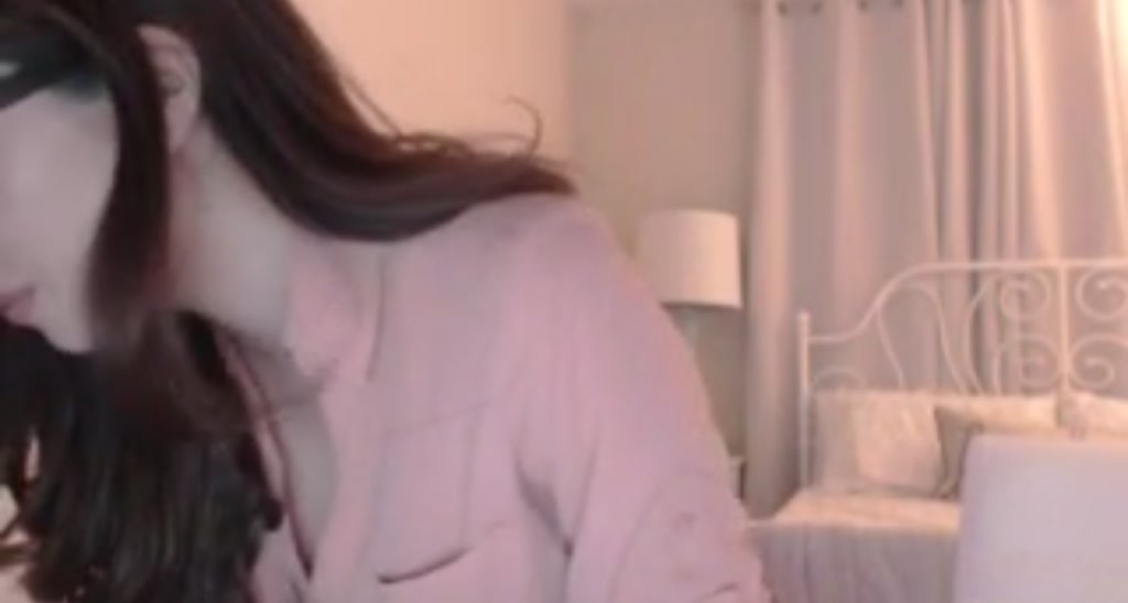 Bunni_ video thumbnail