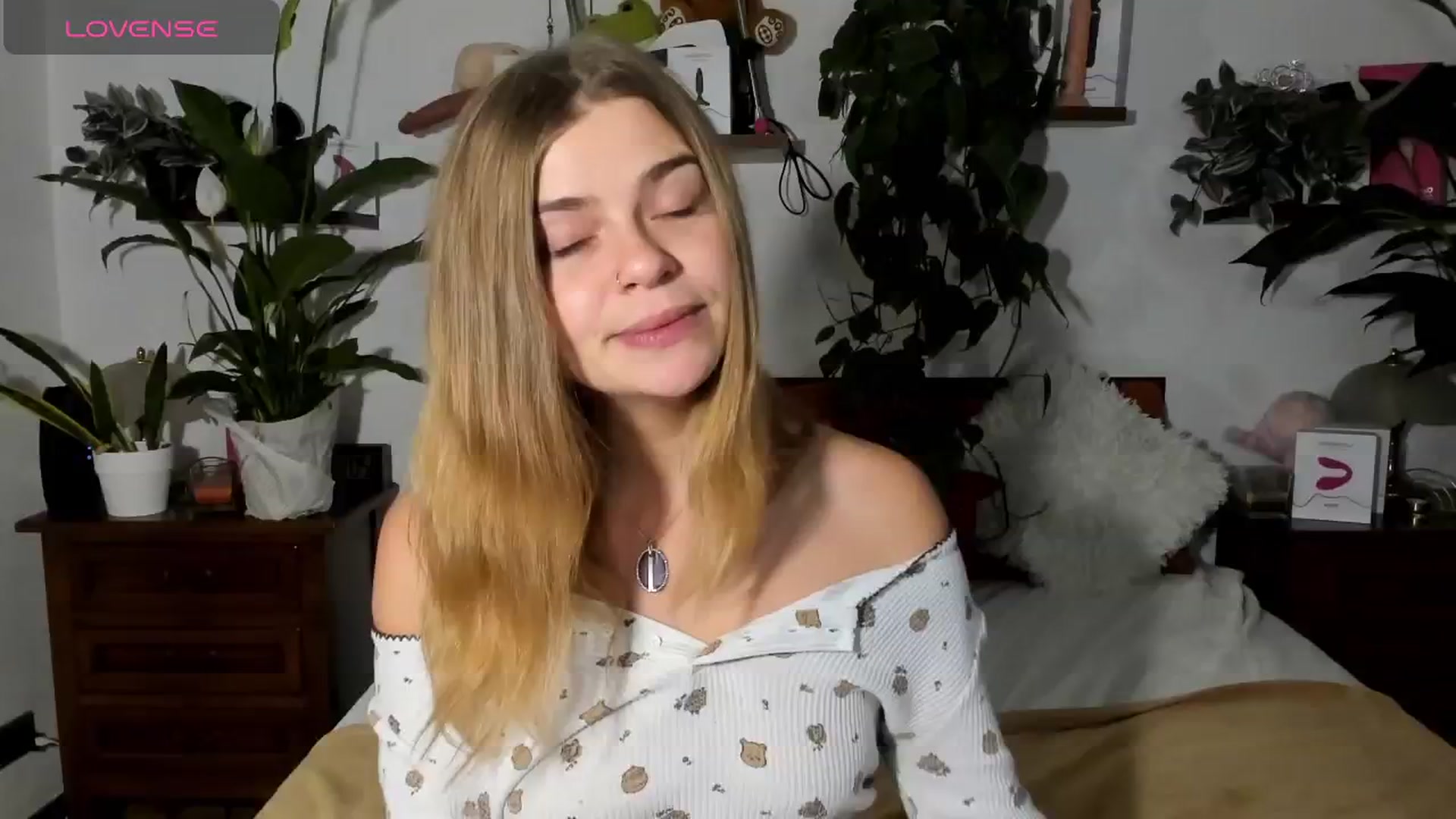 HaleyReedme video thumbnail