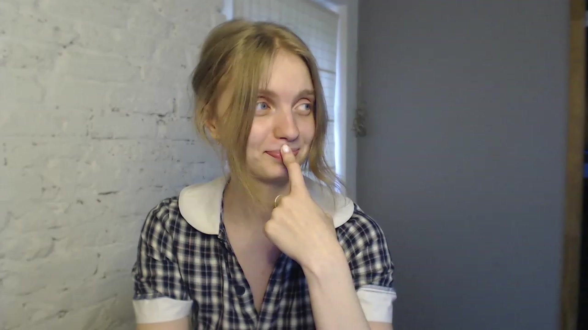OliviaWhites video thumbnail