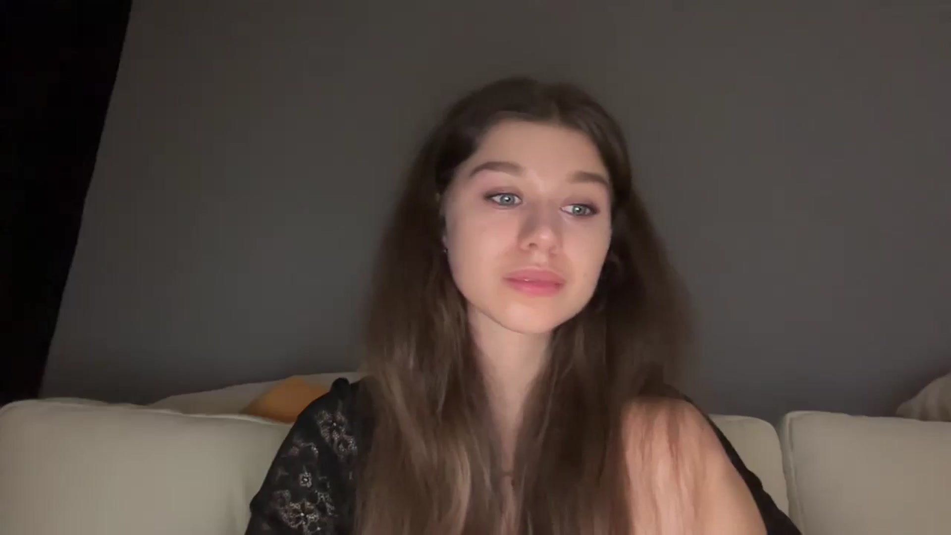 JewelReigns video thumbnail