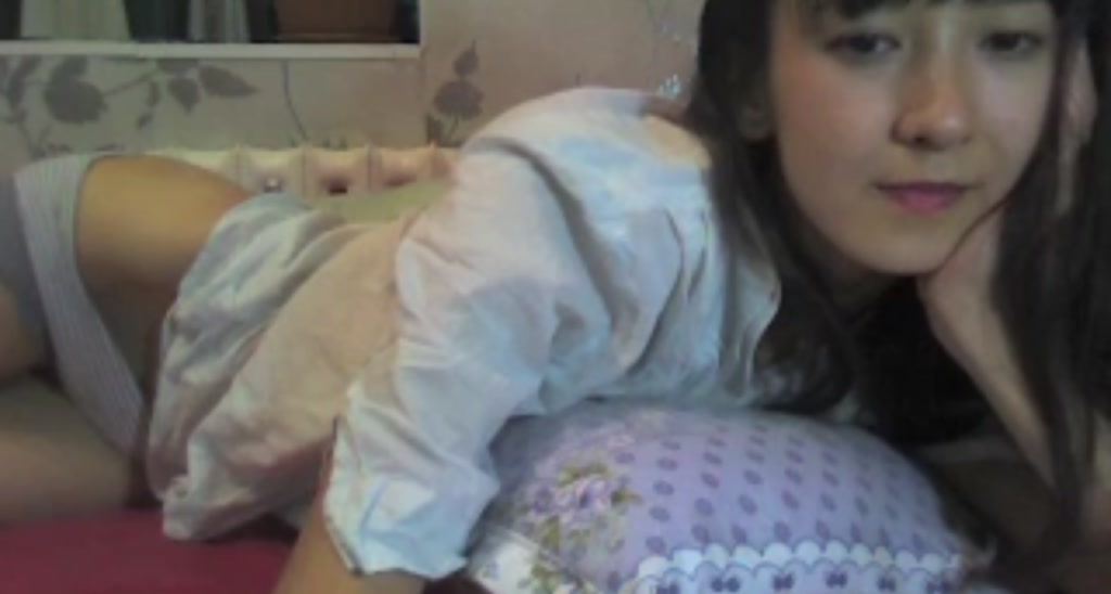 Pia_Mia_ video thumbnail