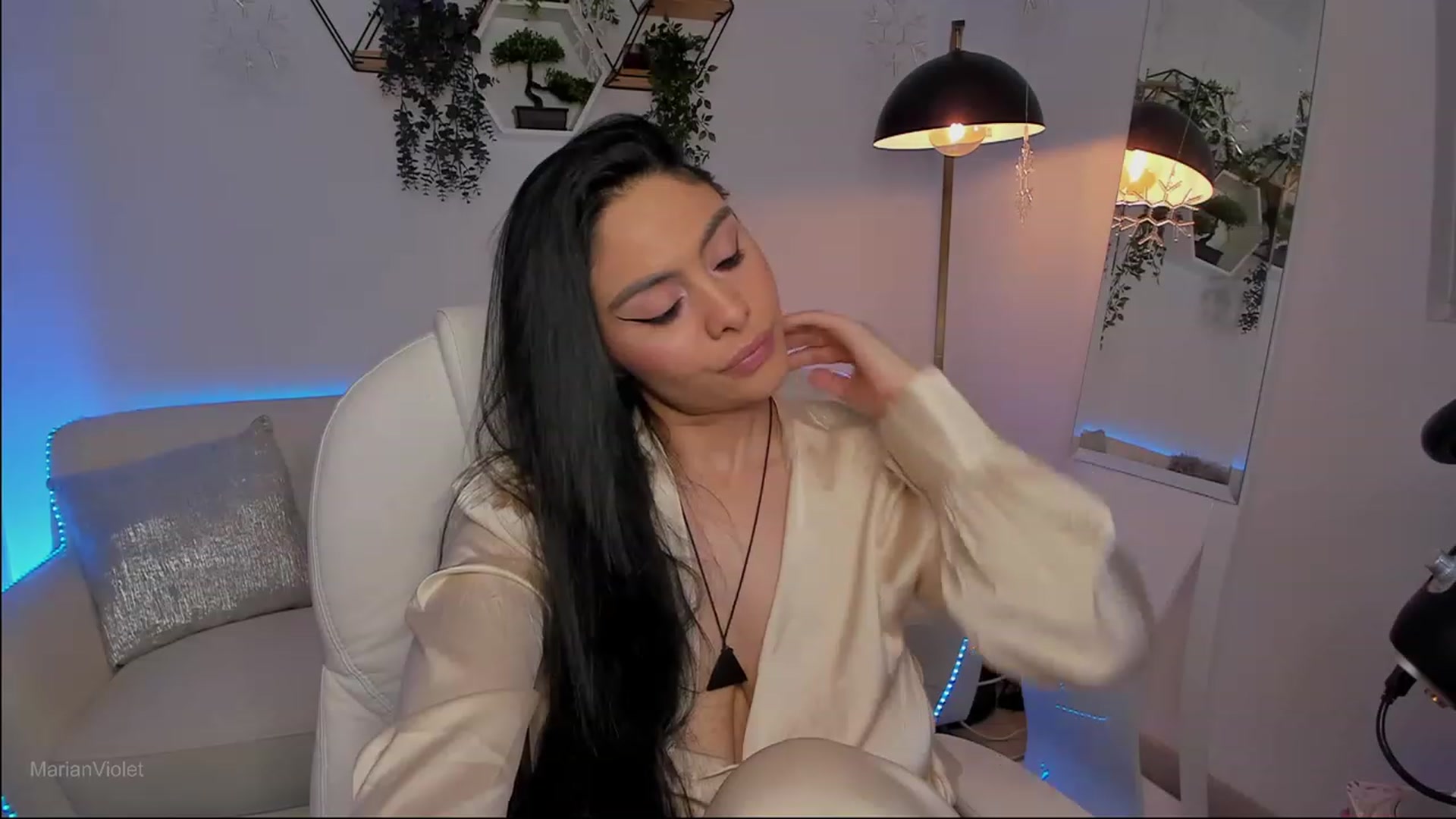 Marianviolet video thumbnail