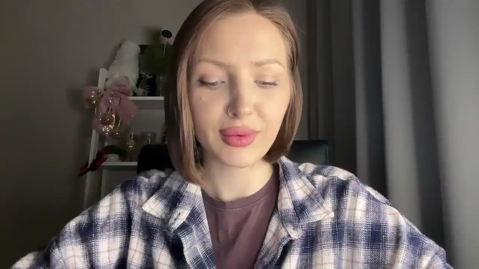 Di_Pearl video thumbnail