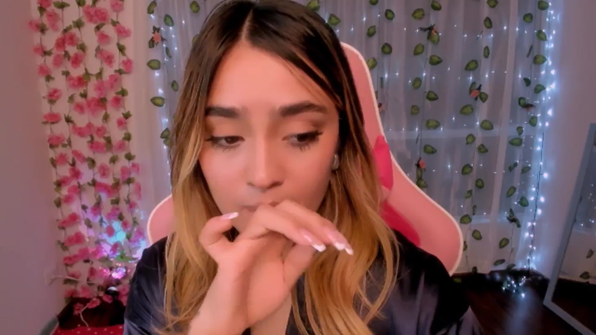 Sugar_h0ney video thumbnail