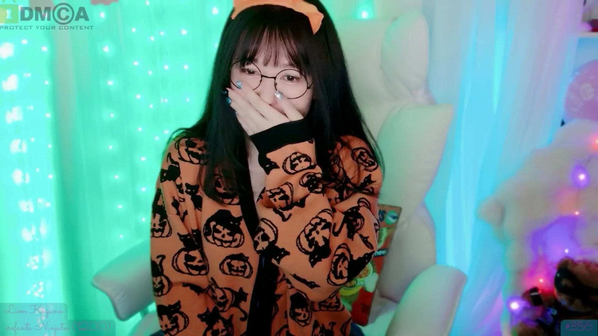 meowtheworld video thumbnail