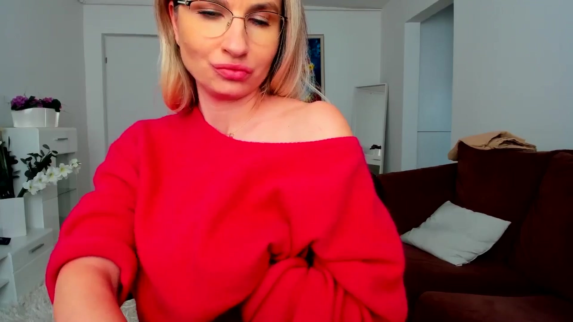 AlyMiss video thumbnail
