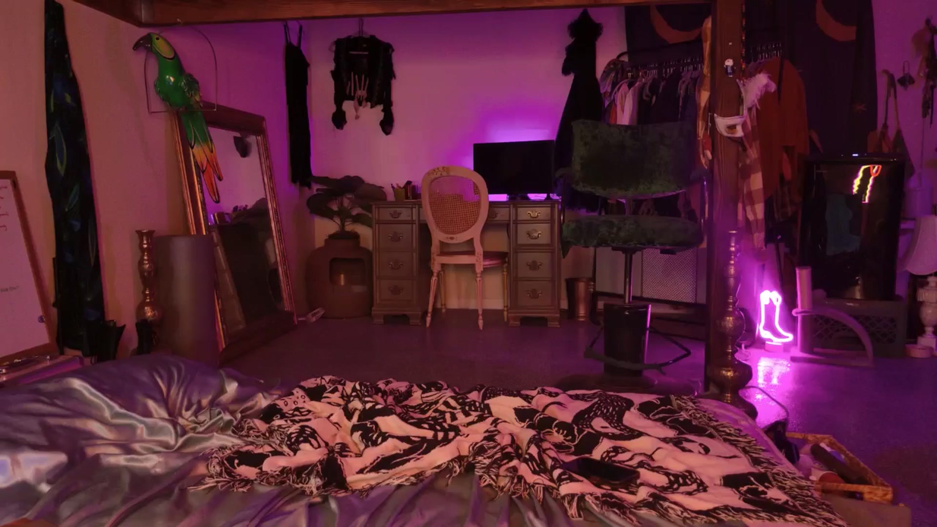 ellispierce video thumbnail