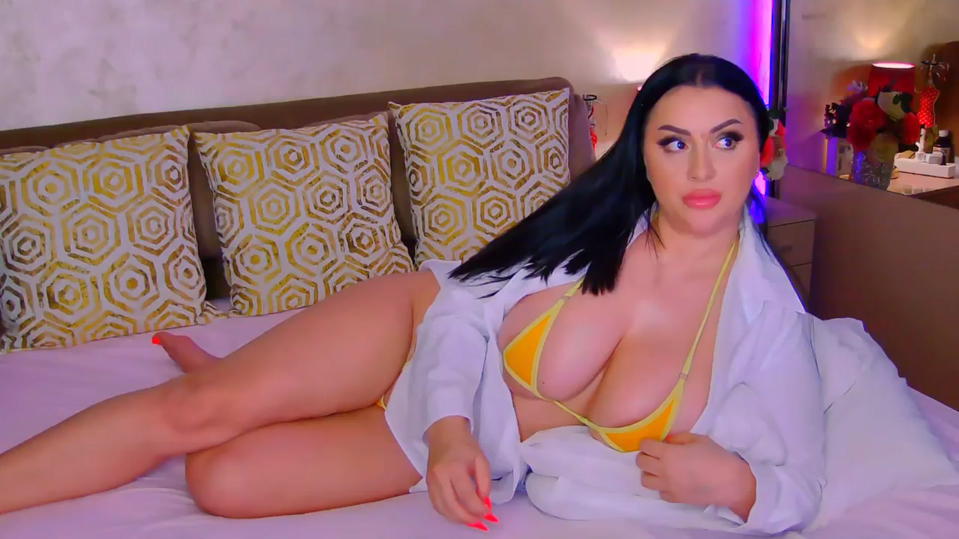 Busty_Cristal video thumbnail