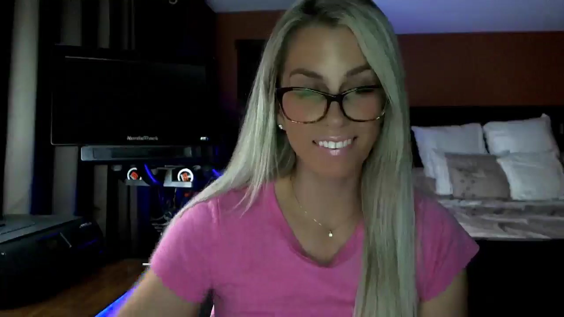 Cora9 video thumbnail