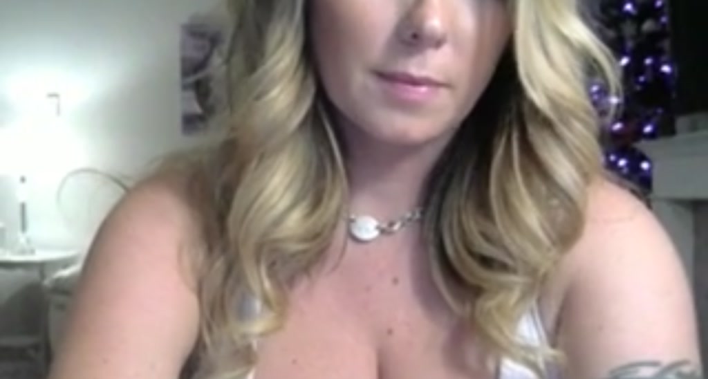 JuicyJamie_69 video thumbnail