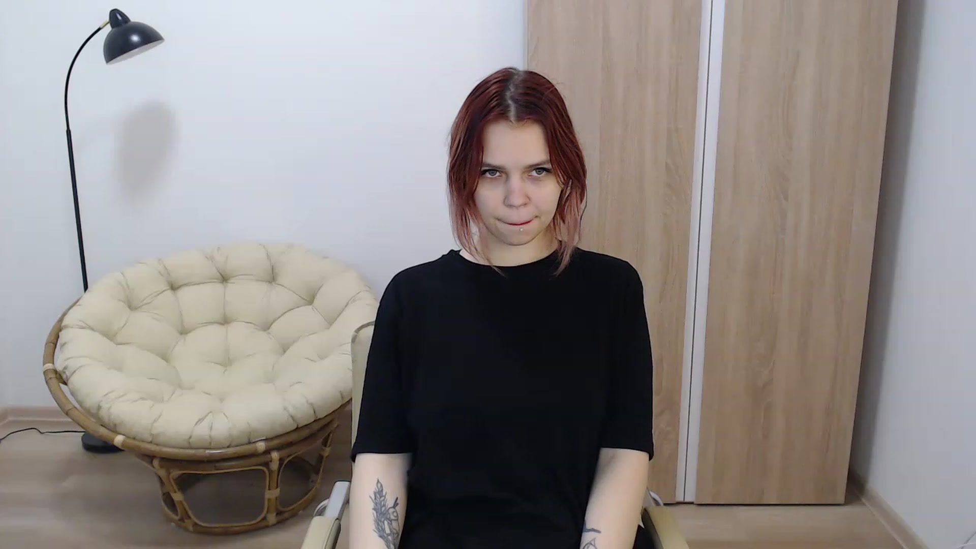 NicolyRio video thumbnail