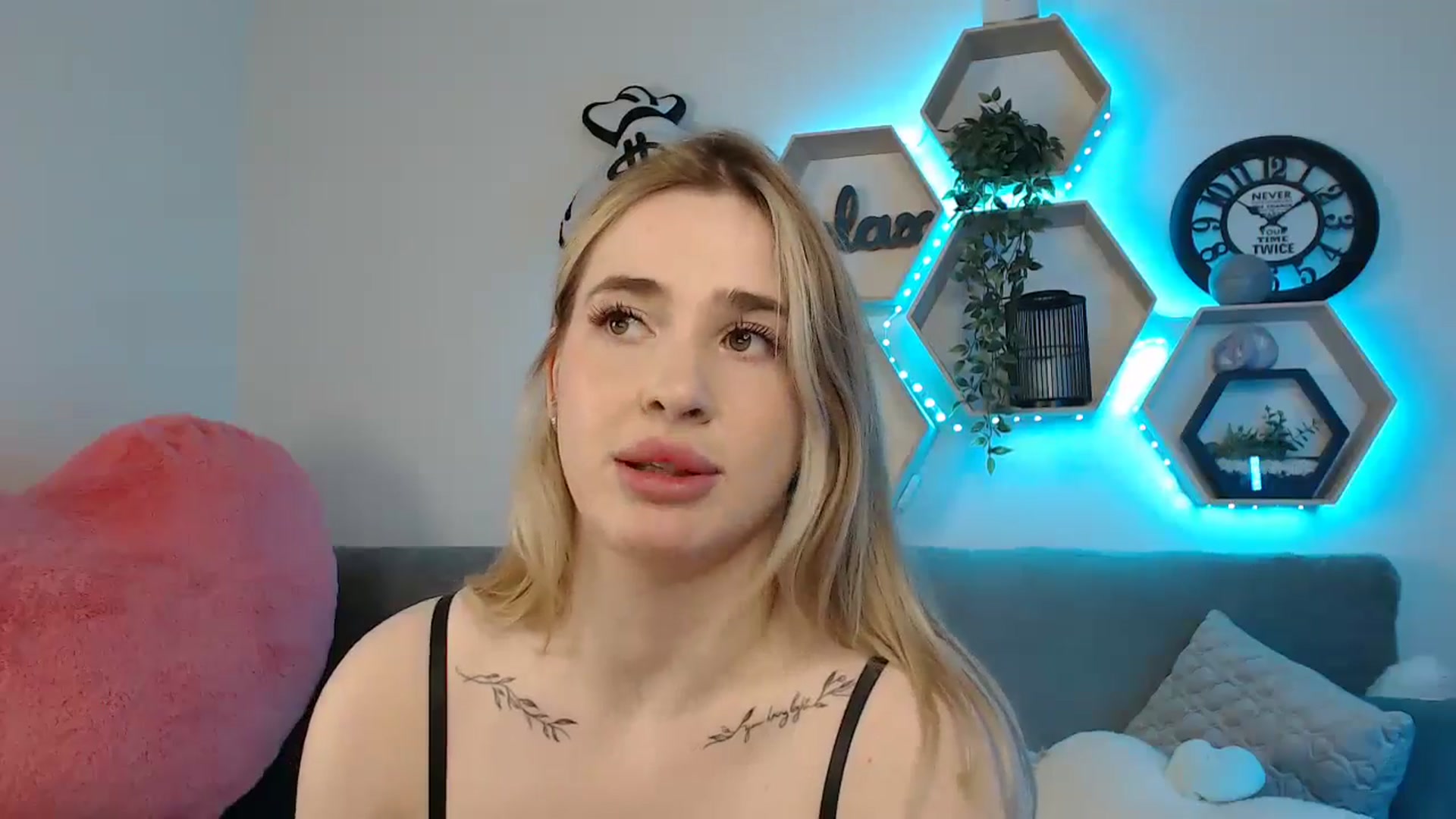 SabrinaViolet video thumbnail