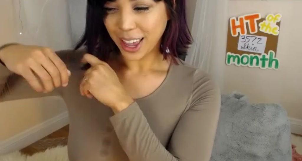 KissingHigh video thumbnail